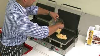 25 Second,  Two Egg Omelette Demonstration